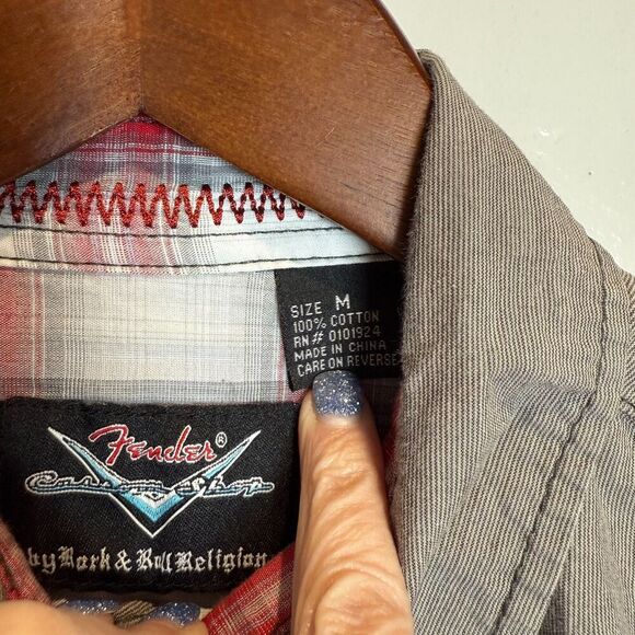 Fender Long Sleeve Button Up Washed Gray Reverse Cuff Men's Shirt Medium *SPOT* - Picture 14 of 16